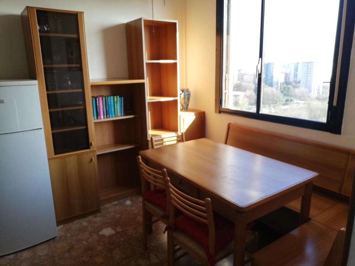 Panorama Apartment Милано Екстериор снимка